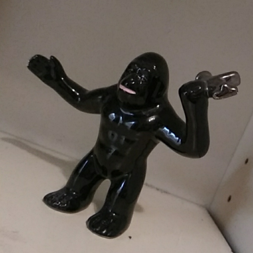 King of a Party Kong Gorilla Spicer Upper - Picture 2 of 3